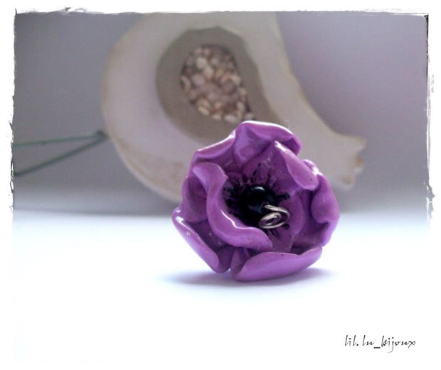 &#039;&#039;mauve flower&#039;&#039;