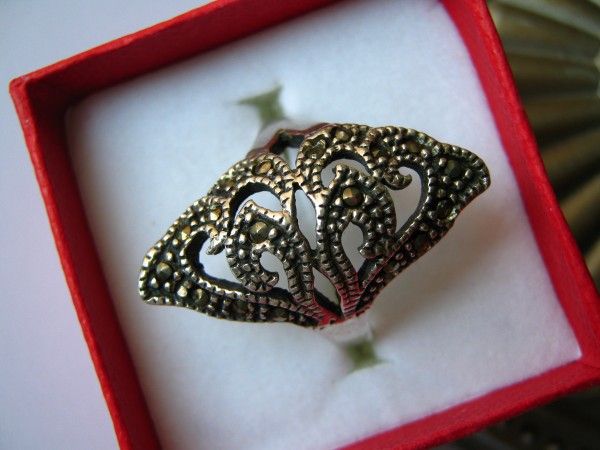 925 sterling silver ring...