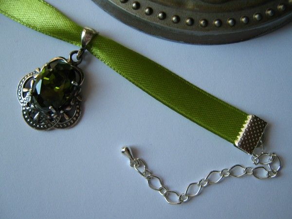 925 sterling silver pendant...go green!