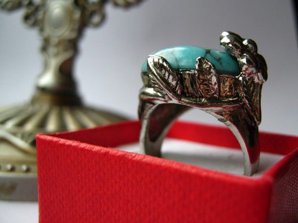 turquoise flower ring...