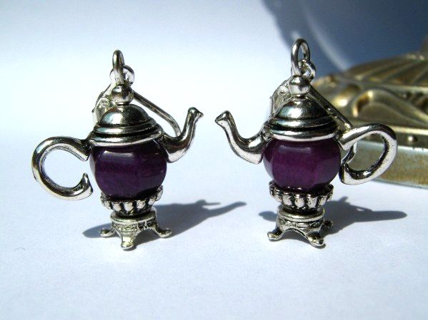 PURPLE TEAPOTS:) rezervat