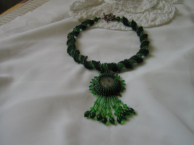 ”Dragonul Verde”Colier-vandut
