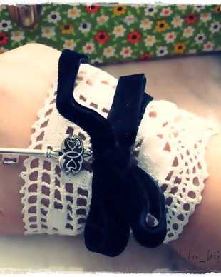 bratara gothic style