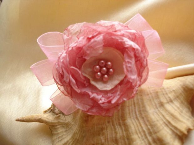 bratara floare roz