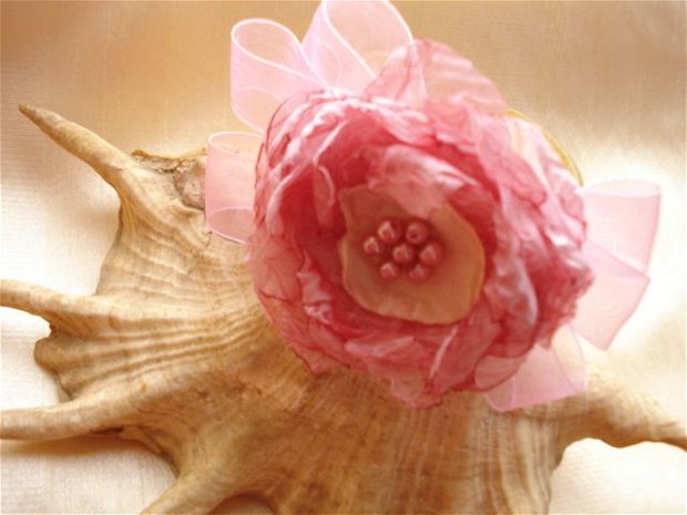 bratara floare roz