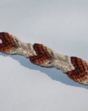Friendship bracelet - Fiecare nod este o rugaciune