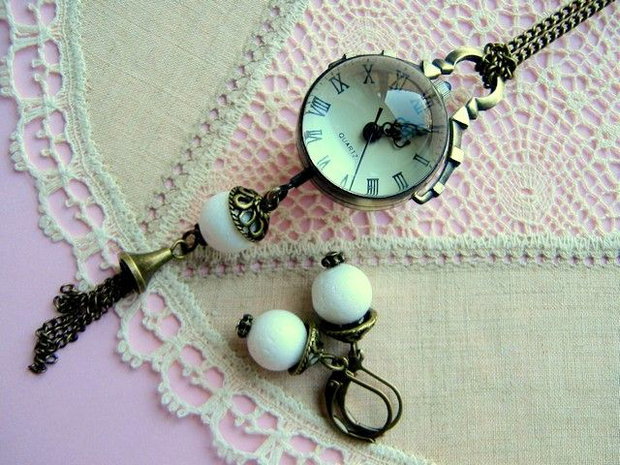 'VINTAGE CRYSTAL DELIGHT' set