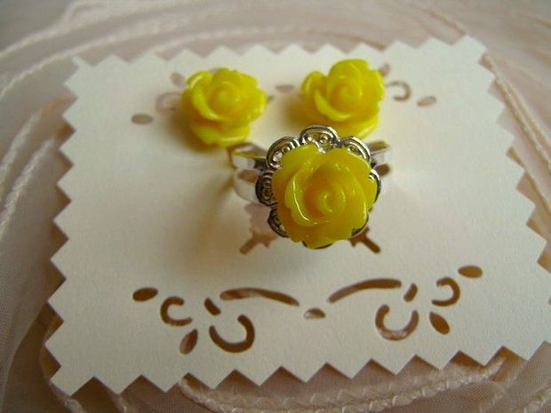 YELLOW ROSES-set..