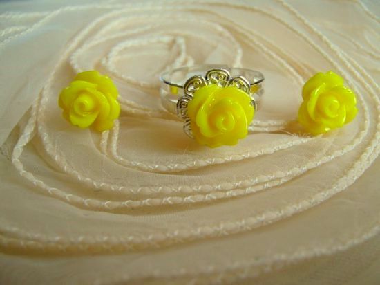 YELLOW ROSES-set..