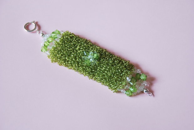 Bracelet of spring