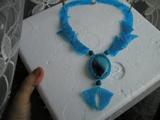 COLIER handmade cu agate albastre REZERVAT PT.ADINA