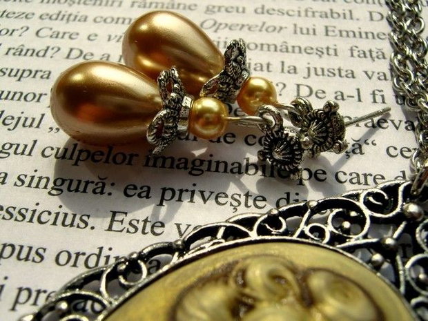 ROYAL...