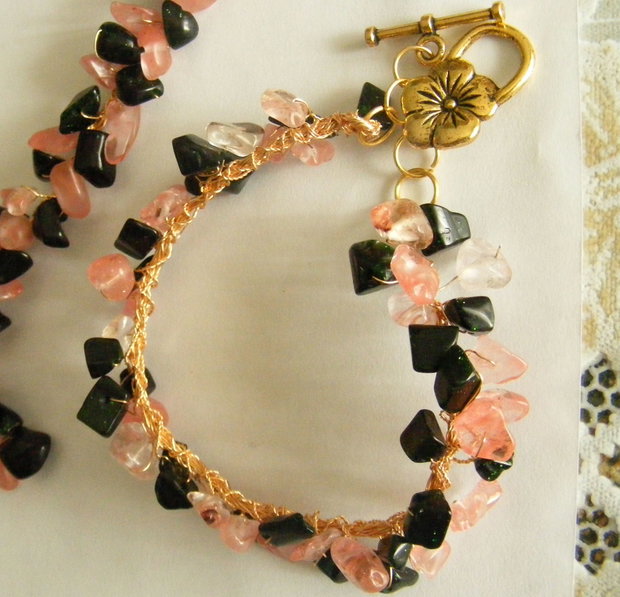 Set Lusy 40 - REZERVAT( POATE FI REFACUT LA COMANDA)