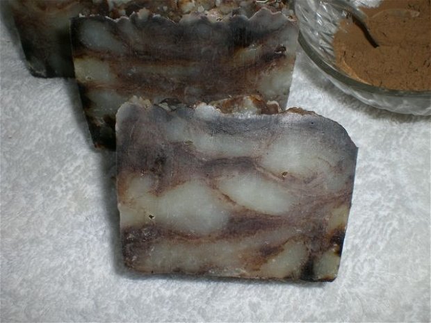 Șampon solid cu pudre Ayurveda și fibre de mătase naturală