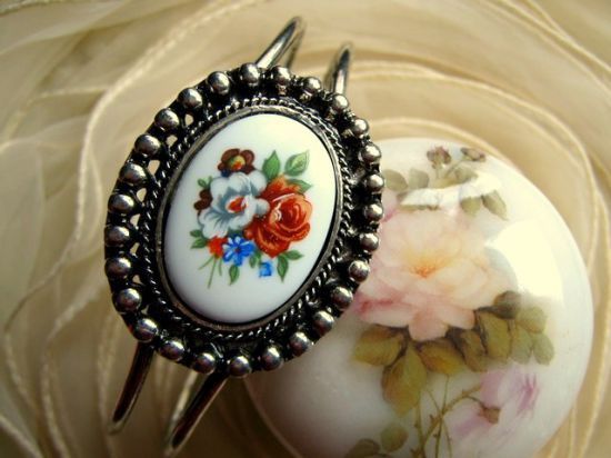 PORCELAIN TREASURE