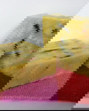 BRICKPUZZLE - un sapun mereu diferit! Formula noua, cu fibre de matase naturala, salbatica.
