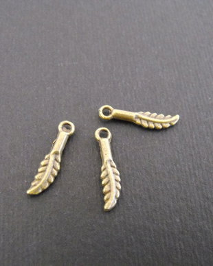PANDANTIV BRONZ - FRUNZA - 3 X 16 MM