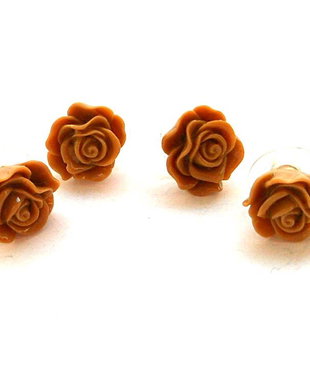 Trandafiri caramel