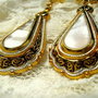VINTAGE GOLDEN LACE