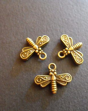 PANDANTIV LIBELULA BRONZ - 15 X 18,5 MM