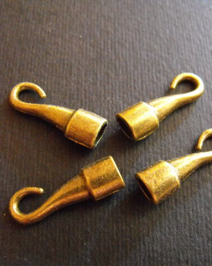 CAPAT PT SNUR CU CURLIG - 22 X 7 MM