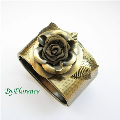 Ancient rose - bratara # F0267