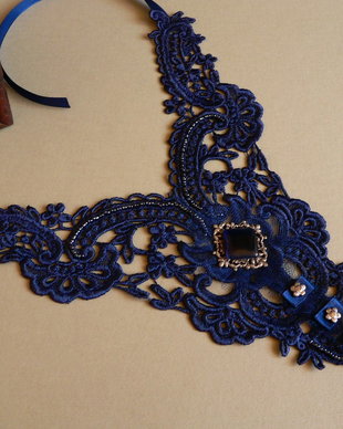 "Lace queen" (4)