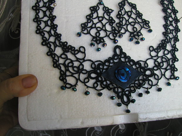 Colier si cercei tehnica tatting REZERVATI
