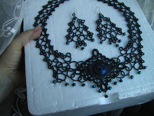 Colier si cercei tehnica tatting REZERVATI