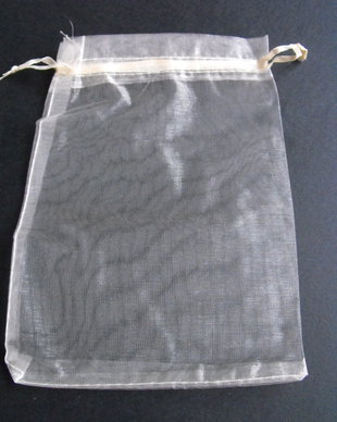SACULET ORGANZA - 8,5 X 10 CM (UTIL)