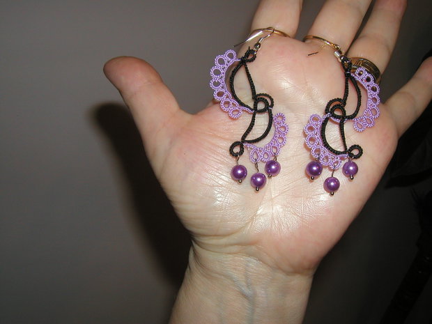 Cercei tehnica tatting