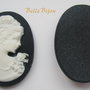 Camee rasina pe fond negru 29x22 mm