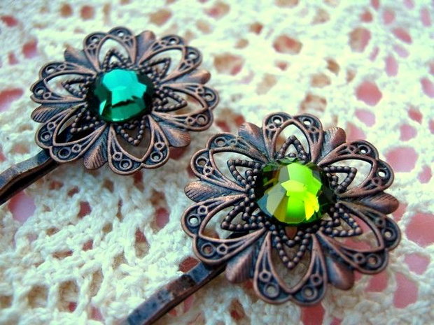 SWAROVSKI HAIR PINS