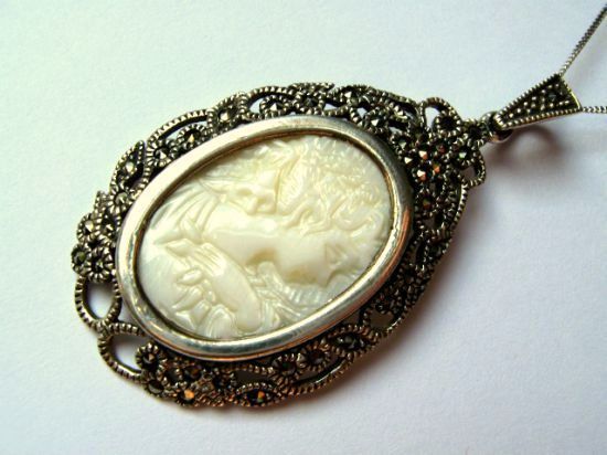 925 STERLING SILVER CAMEO  rezervat momentan!