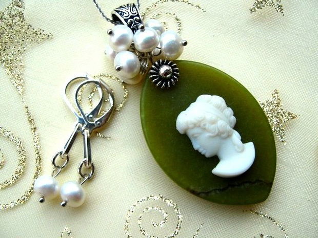 925 STERLING SILVER '' OLIVINE CAMEO''- set- REZERVAT!!!