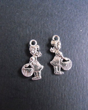 PANDANTIV - CHARM SCUFITA ROSIE - 21 X 11 MM