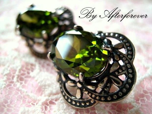 925 STERLING SILVER &#039;&#039; OLIVINE"  earrings~rezervat o.c.