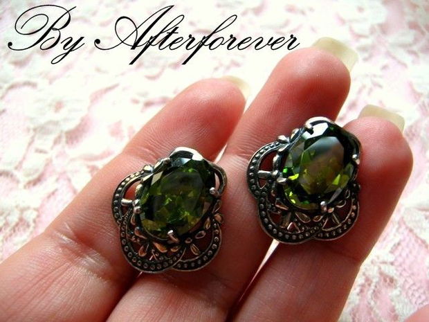 925 STERLING SILVER &#039;&#039; OLIVINE"  earrings~rezervat o.c.