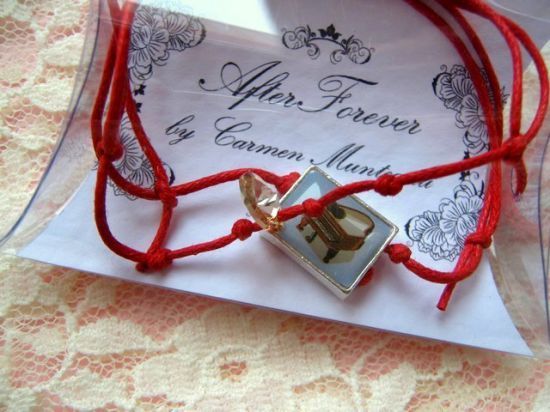 2 LUCKY BRACELETS-rezervat