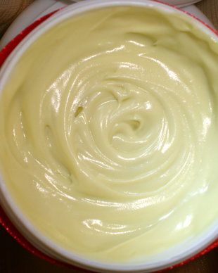Pur si Simplu: crema pentru maini.