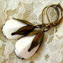 WHITE BUDS