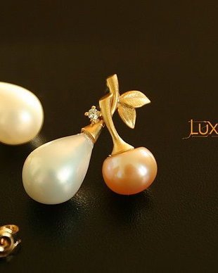 "Luxurious cherry"