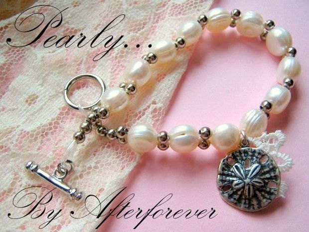 PEARLY BRACELET