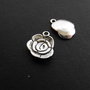 PANDANTIV TRANDAFIR- CHARM - 17 X 14 MM