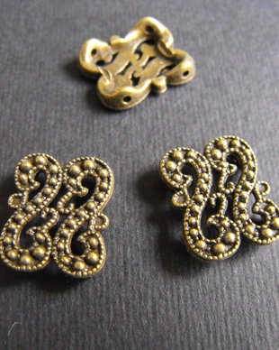 DISTANTIER 4 ORIFICII - BRONZ - 17 X 14 X 4 MM