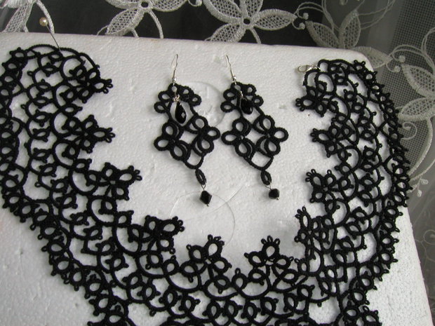 Colier+cercei tehnica tatting REZERVAT