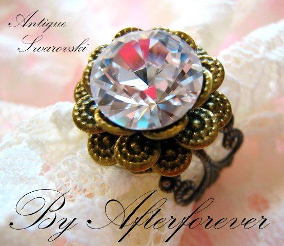 ANTIQUE SWAROVSKI- RING