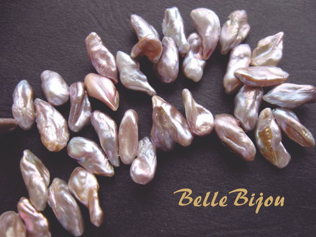 Perle biwa 13-18x6-8 mm