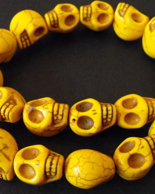 HOWLIT FORMA DE CRANIU - GALBEN - 17,5 MM