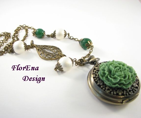 Floare verde, flori marunte... # F0596
